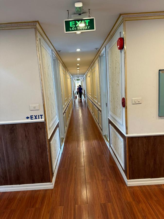 下龍 Halong Aquamarine Royal Cruise酒店 外观 照片